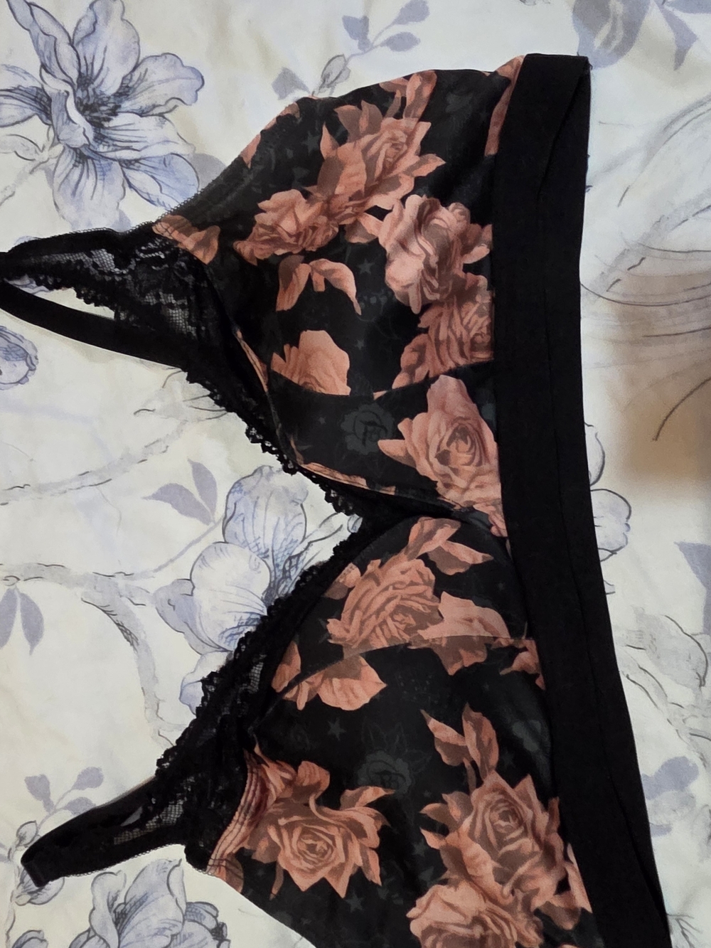 Torrid Floral Lace Trim Soft Cup Bralette - Black with Dusty Rose Flowers